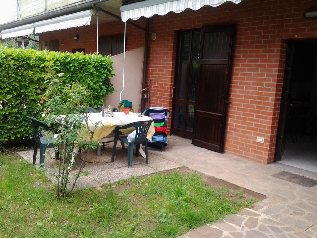 Villetta Rossini: Shared Apartment with Taxi Service Valbrembo Exterior photo