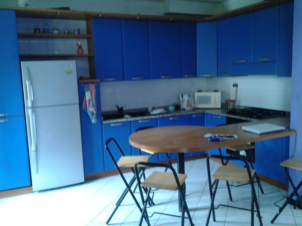 Villetta Rossini: Shared Apartment with Taxi Service Valbrembo Exterior photo