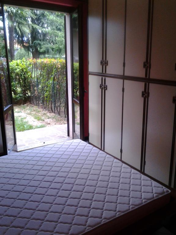 Villetta Rossini: Shared Apartment with Taxi Service Valbrembo Exterior photo