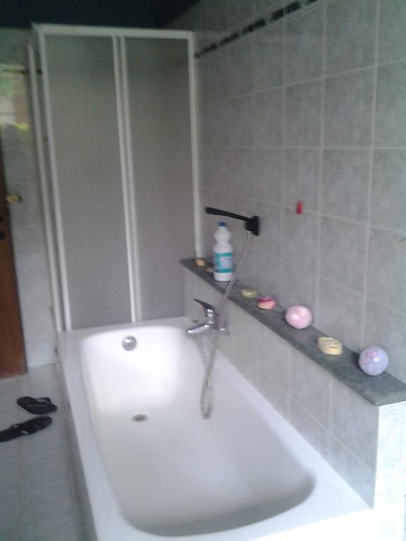 Villetta Rossini: Shared Apartment with Taxi Service Valbrembo Exterior photo